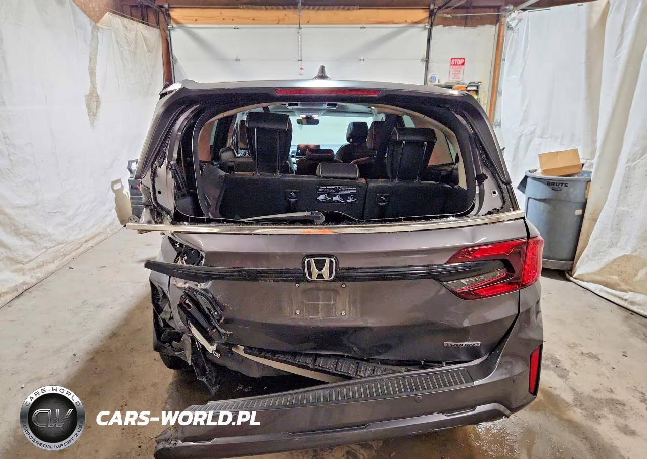 2026 Honda Odyssey Touring VIN:5FNRL6H8XTB023870 - 6