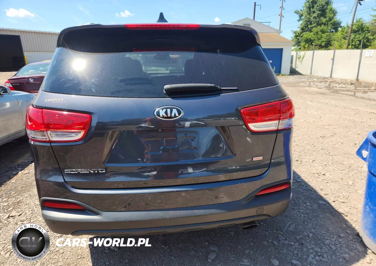 2017 Kia Sorento Lx VIN:5XYPG4A35HG280353 - 6