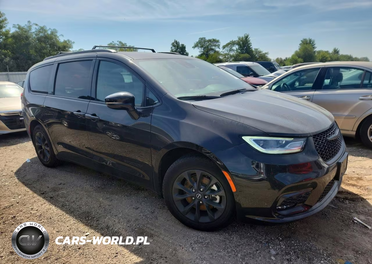 2025 Chrysler Pacifica Select VIN:2C4RC1BG8SR594196 - 4