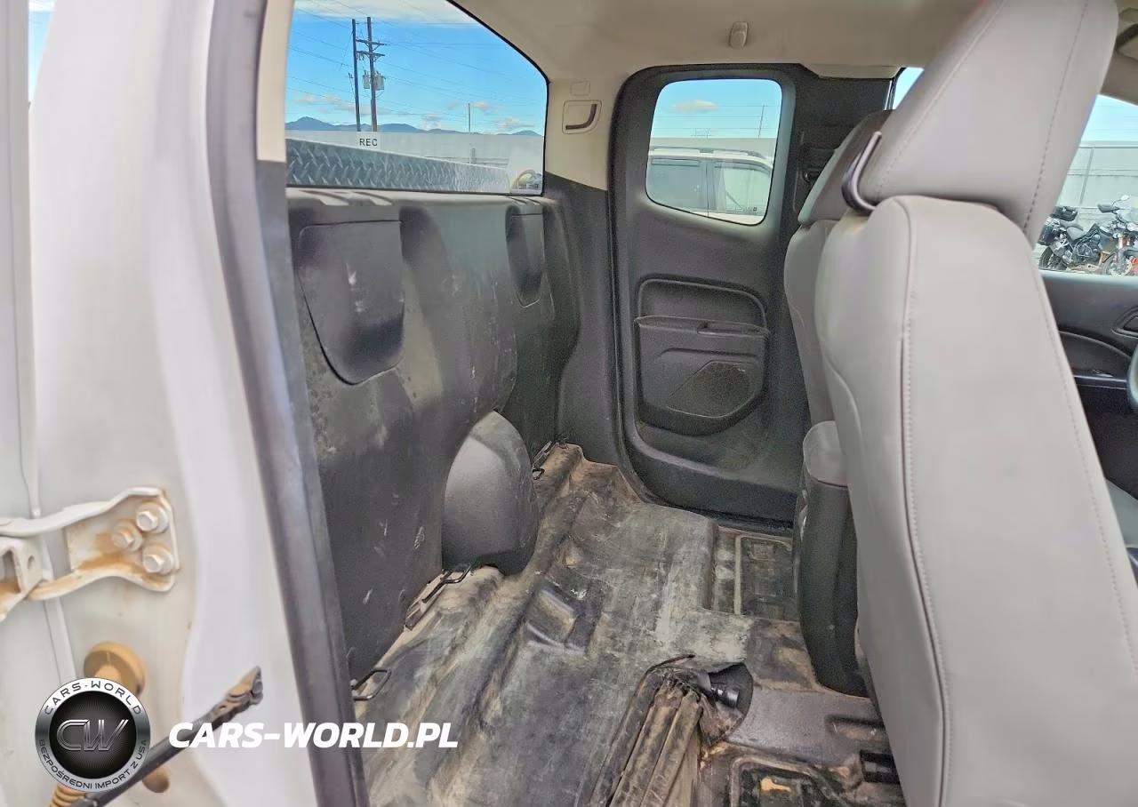 2021 Chevrolet Colorado VIN:1GCHTBEN1M1190210 - 10