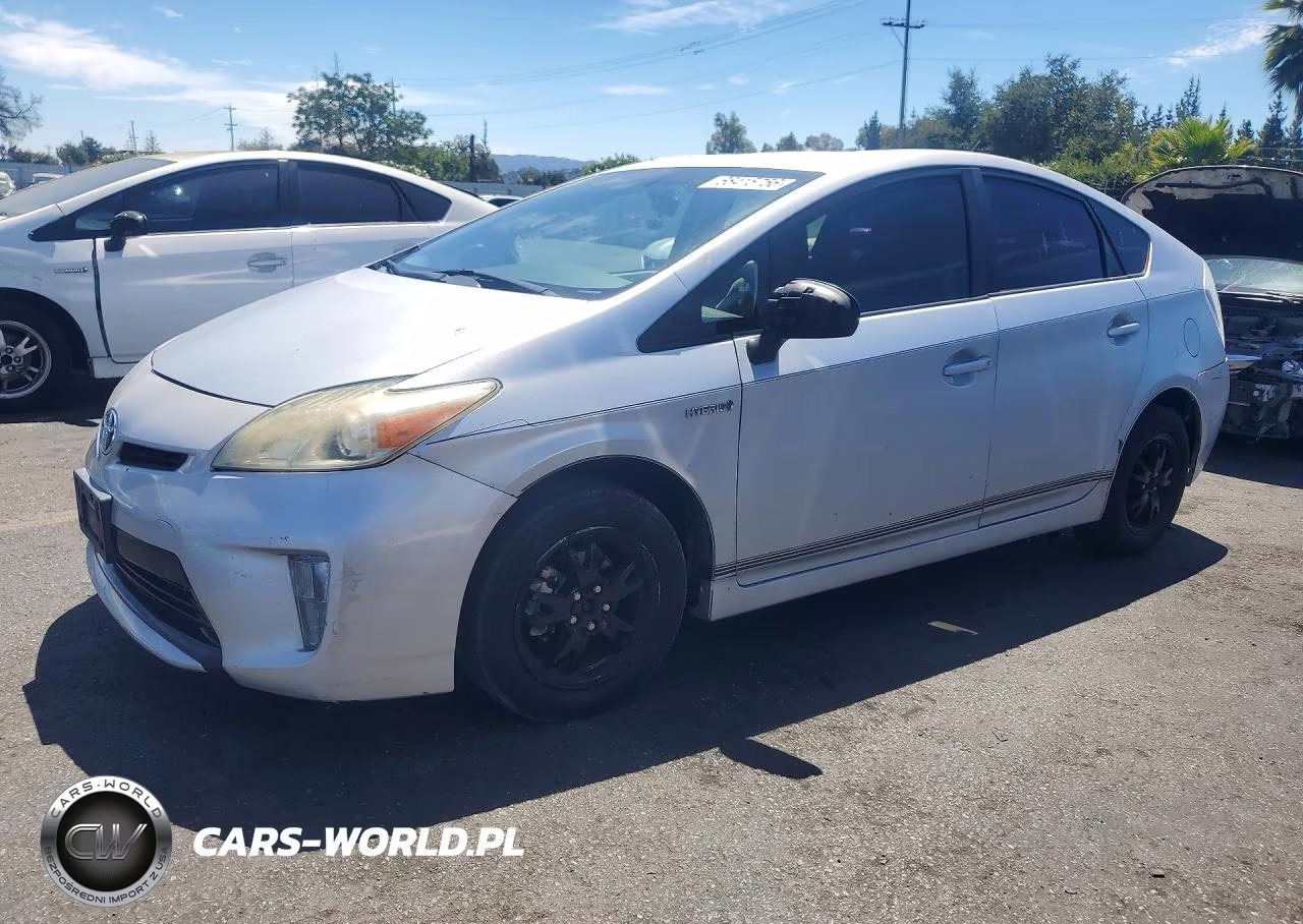2011 Toyota Prius Two – zdjęcie 1 z 12