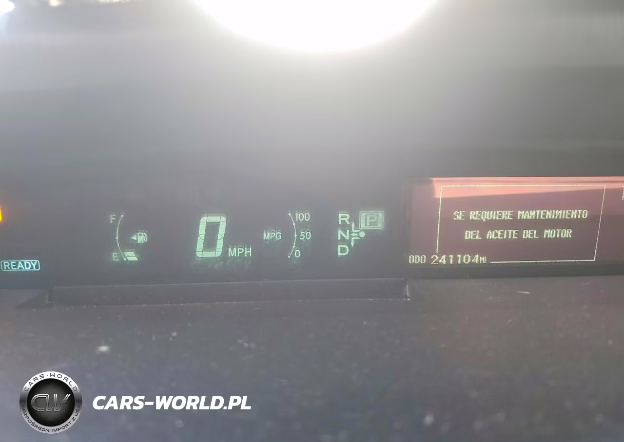 2011 Toyota Prius Two VIN:JTDKN3DU9B0268105 - 9