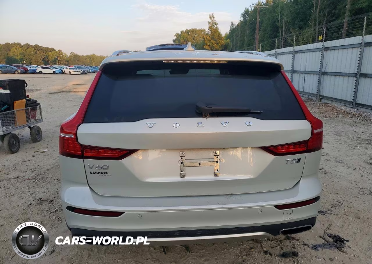 2021 Volvo V60 Cross Country T5 Momentum VIN:YV4102WK9M1069341 - 6