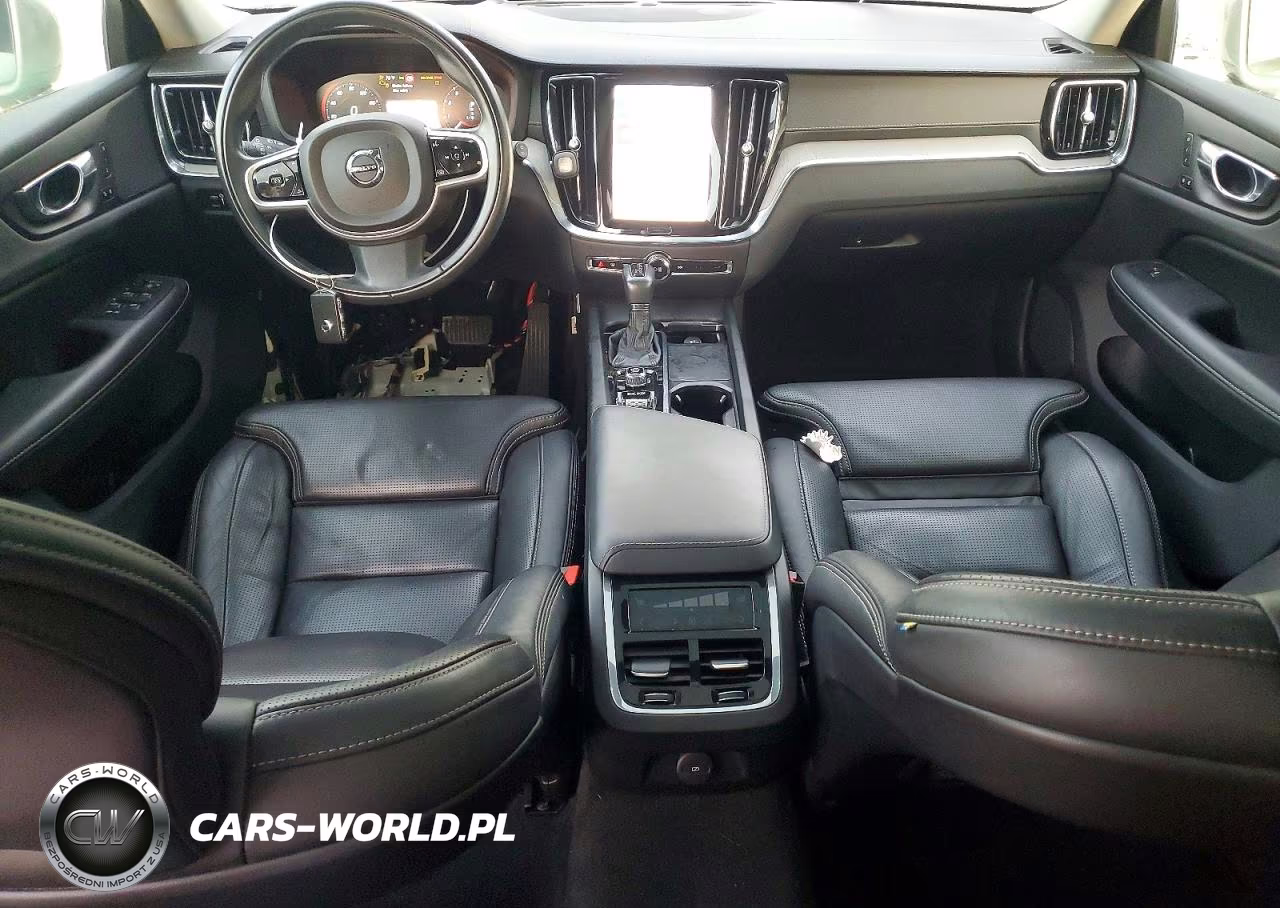 2021 Volvo V60 Cross Country T5 Momentum VIN:YV4102WK9M1069341 - 8