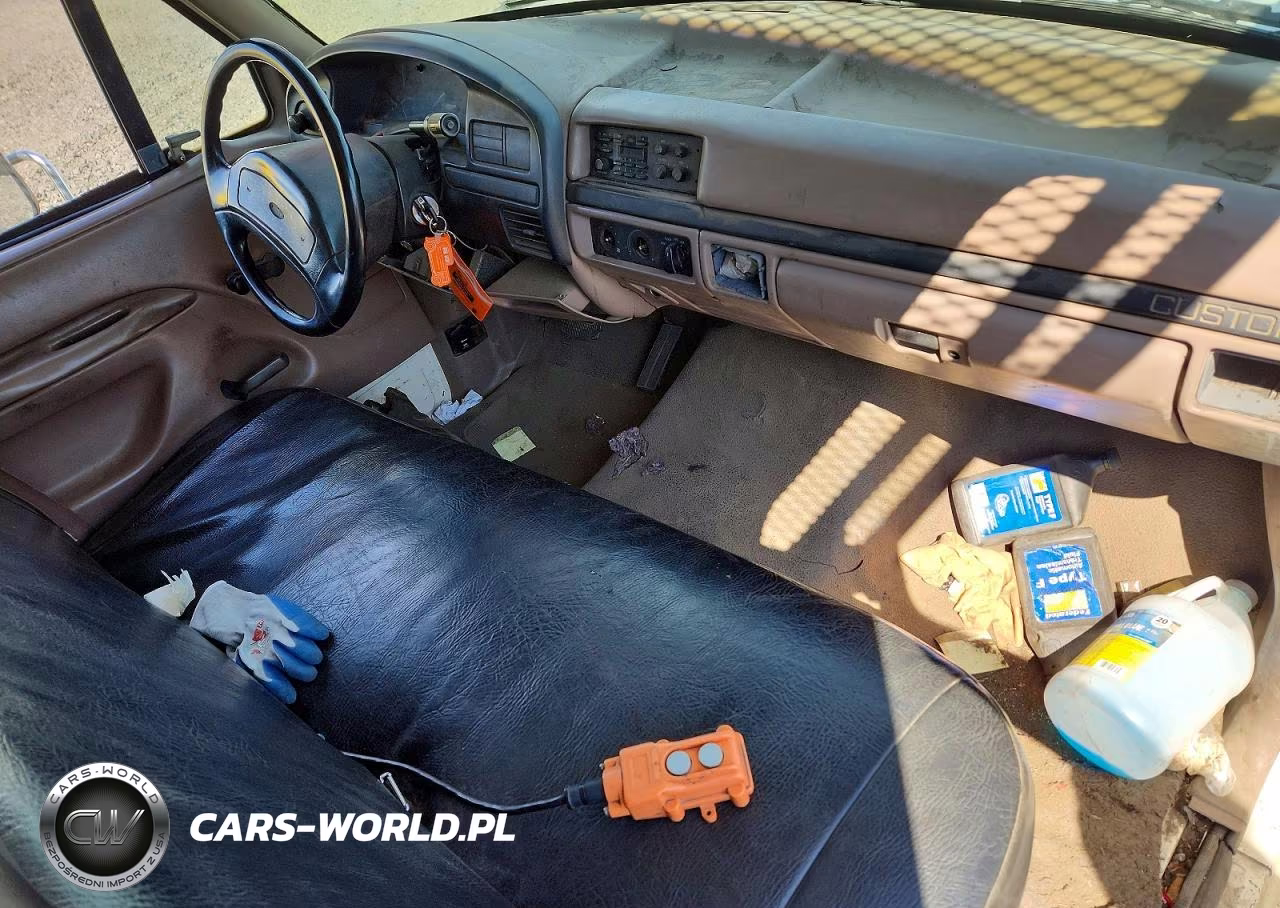 1992 Ford F350 VIN:2FDKF37G7NCA24464 - 8