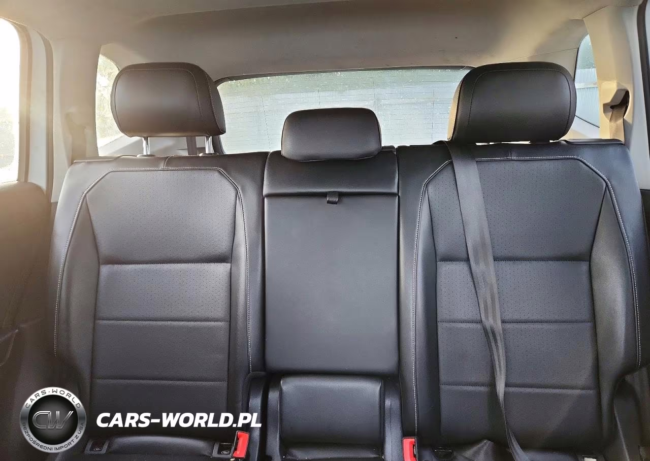 2021 Volkswagen Tiguan Se VIN:3VV3B7AX5MM112194 - 10