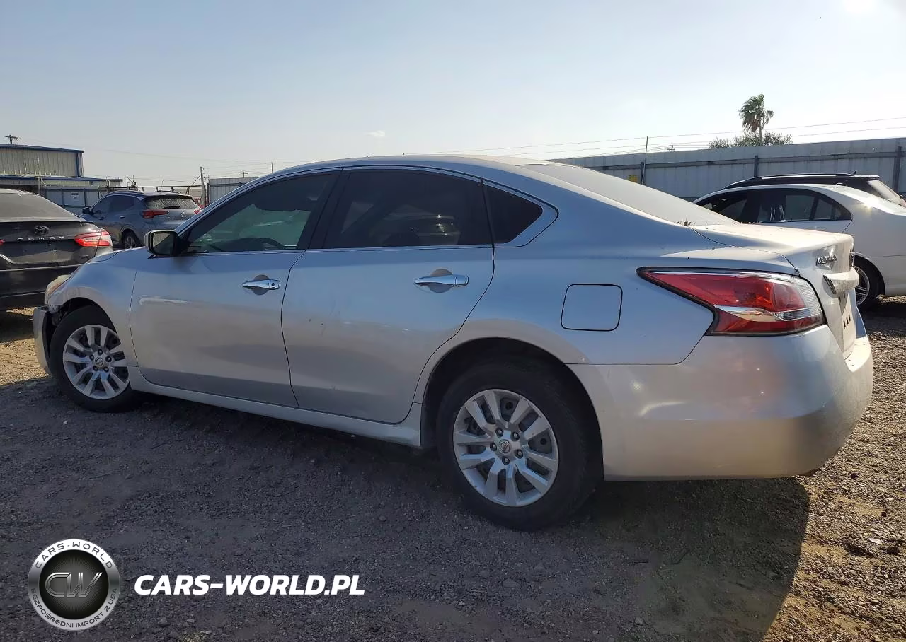 2015 Nissan Altima 2.5 S VIN:1N4AL3AP2FC167014 - 2
