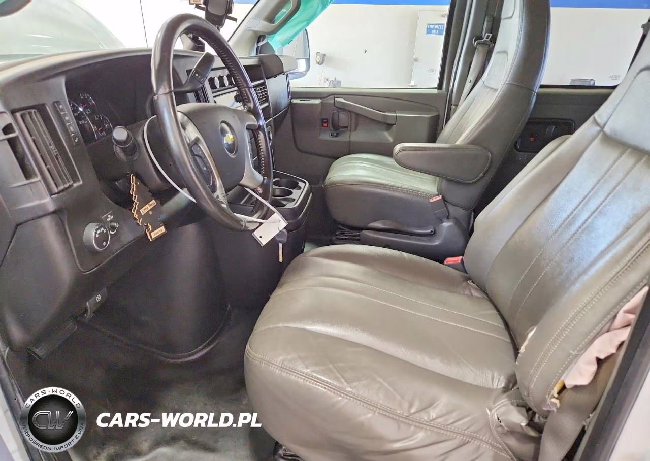 2016 Chevrolet Express G3500 Ls VIN:1GAZGNFF1G1243809 - 7