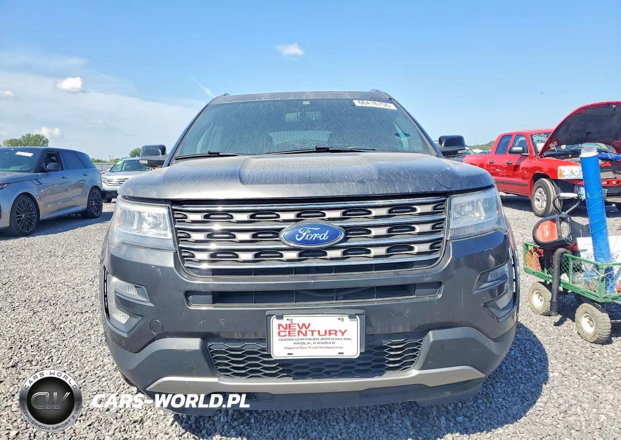 2017 Ford Explorer Xlt VIN:1FM5K8D89HGE06680 - 5