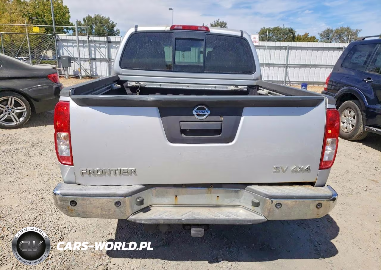 2015 Nissan Frontier S VIN:1N6AD0EV4FN701727 - 6