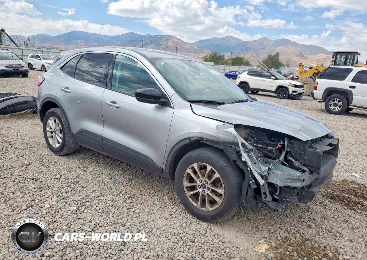 2022 Ford Escape Se VIN:1FMCU9G68NUB69369 - 4