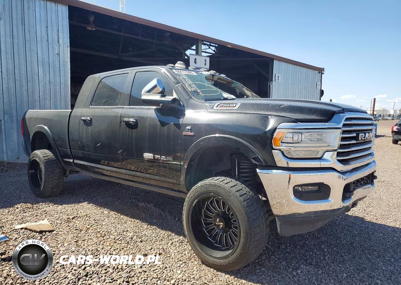2020 Ram 2500 Longhorn VIN:3C6UR5PL1LG104539 - 4