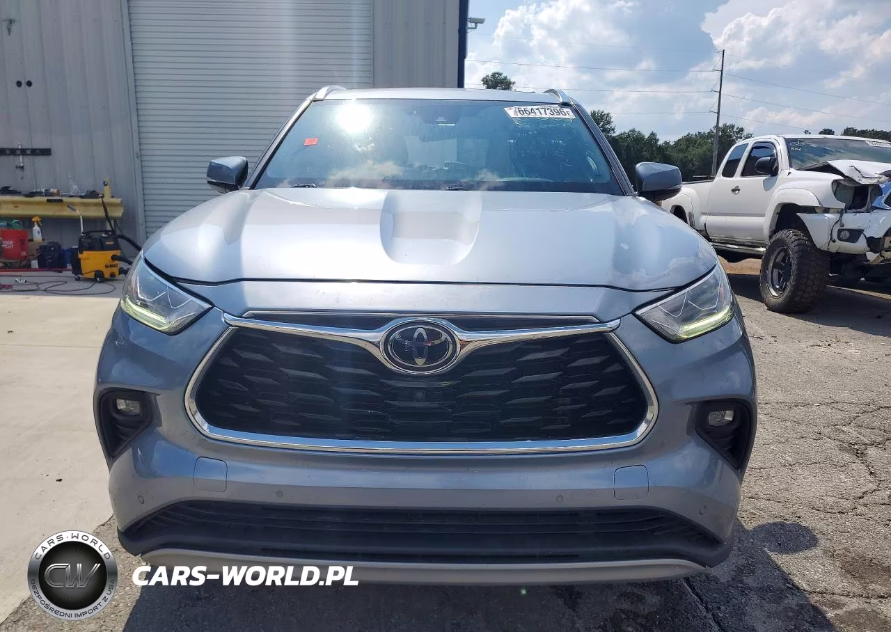 2021 Toyota Highlander Platinum VIN:5TDFZRBH8MS111440 - 5