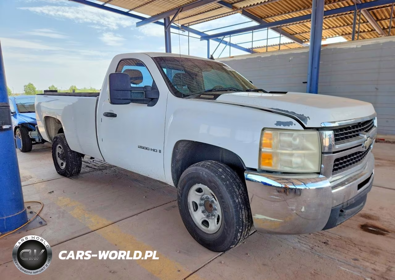 2007 Chevrolet Silverado C2500 Heavy Duty VIN:1GCHC24K67E508939 - 4