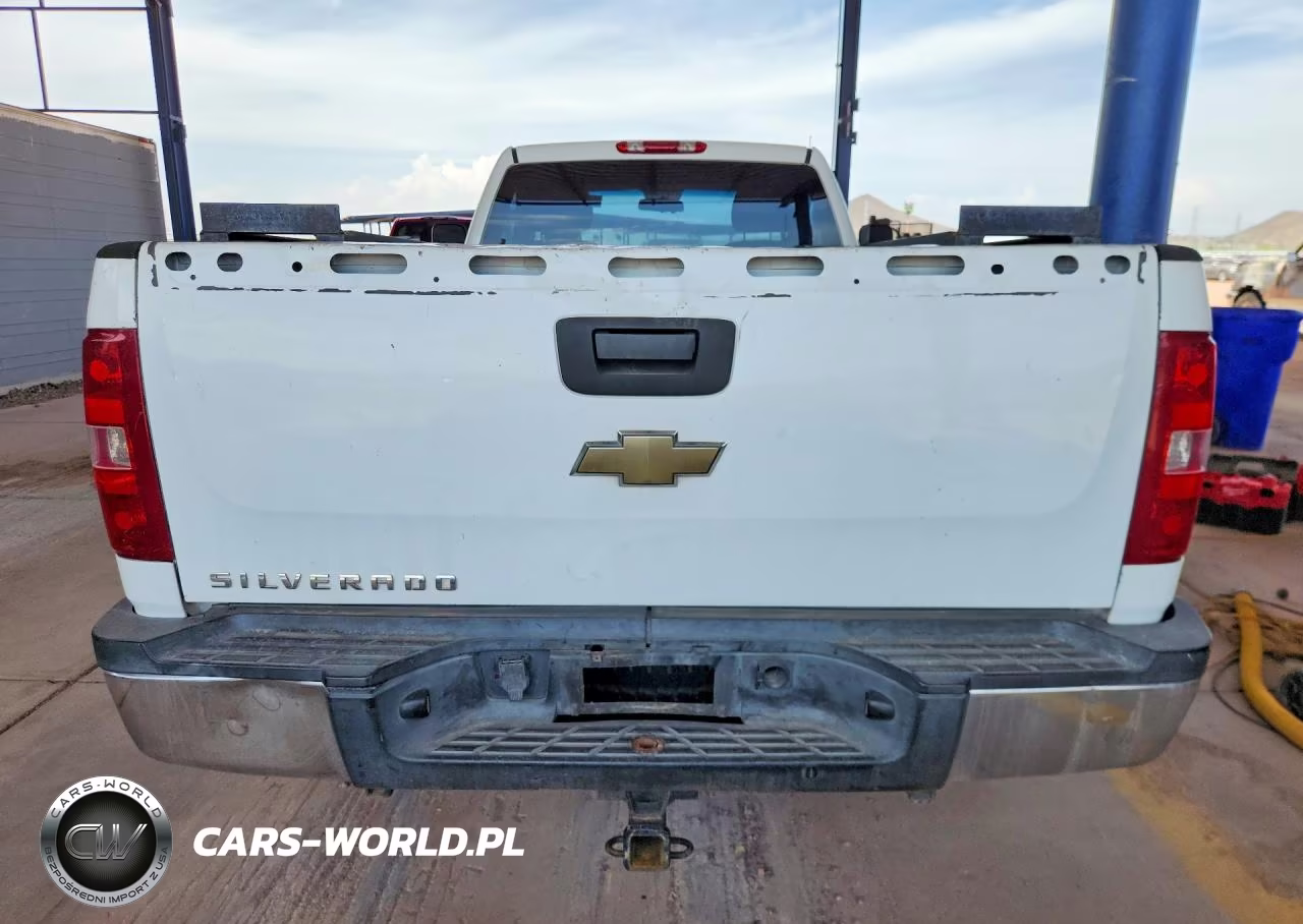2007 Chevrolet Silverado C2500 Heavy Duty VIN:1GCHC24K67E508939 - 6