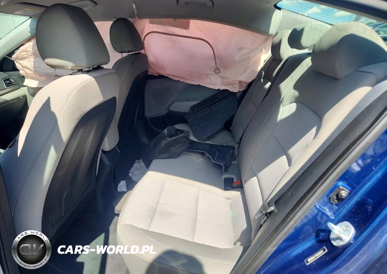 2017 Hyundai Elantra Se VIN:5NPD84LF7HH098427 - 10