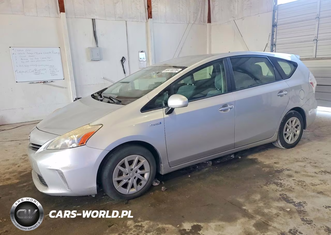 2012 Toyota Prius V Three – zdjęcie 1 z 12
