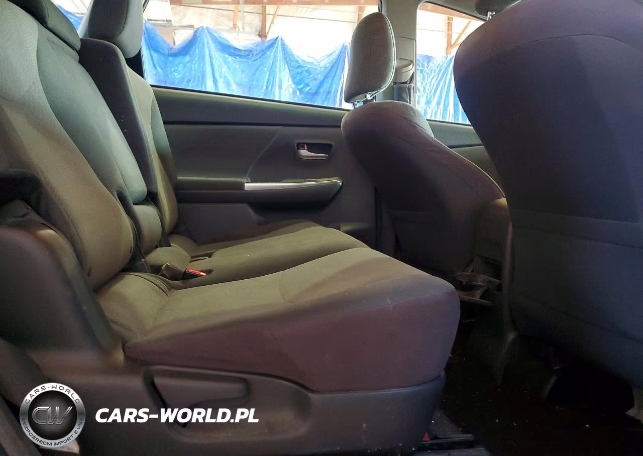 2012 Toyota Prius V Three VIN:JTDZN3EU4C3018459 - 10