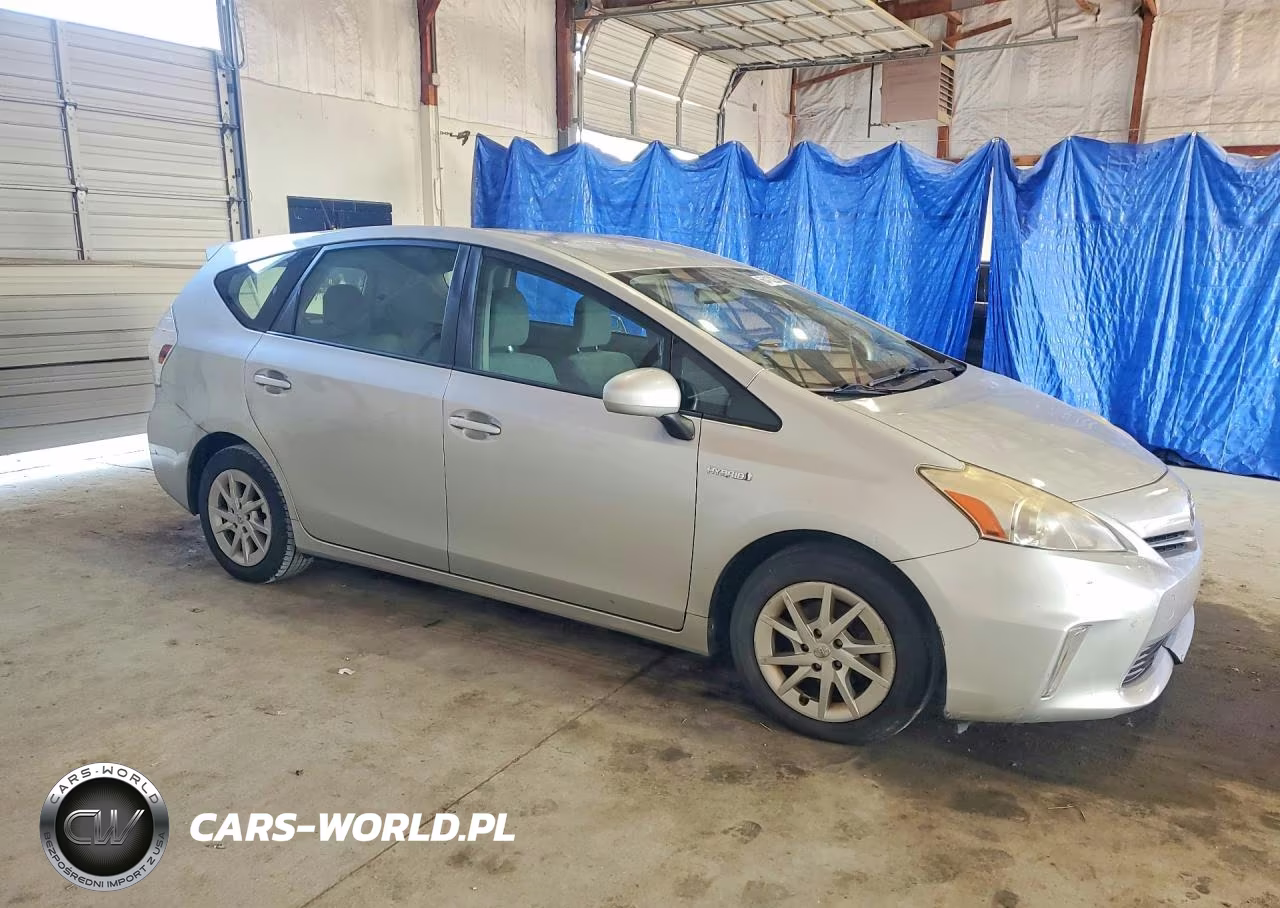 2012 Toyota Prius V Three VIN:JTDZN3EU4C3018459 - 4