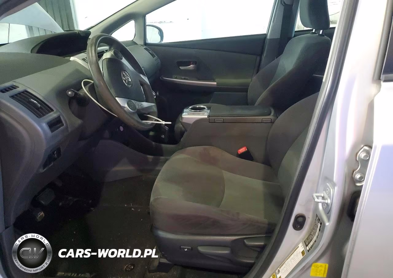 2012 Toyota Prius V Three VIN:JTDZN3EU4C3018459 - 7