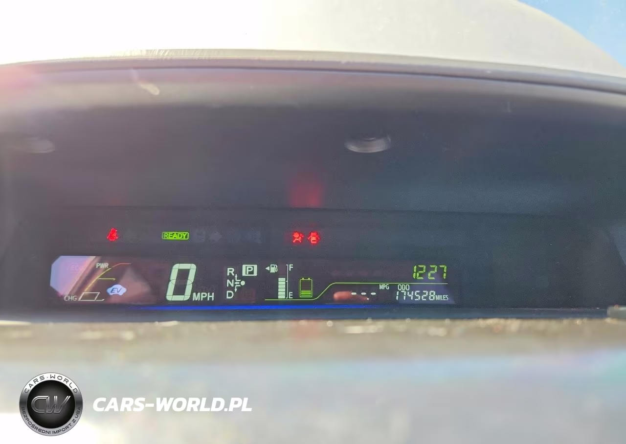 2012 Toyota Prius V Five VIN:JTDZN3EU1C3044517 - 9