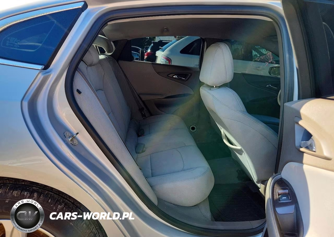 2019 Chevrolet Malibu Ls VIN:1G1ZC5ST0KF209721 - 10