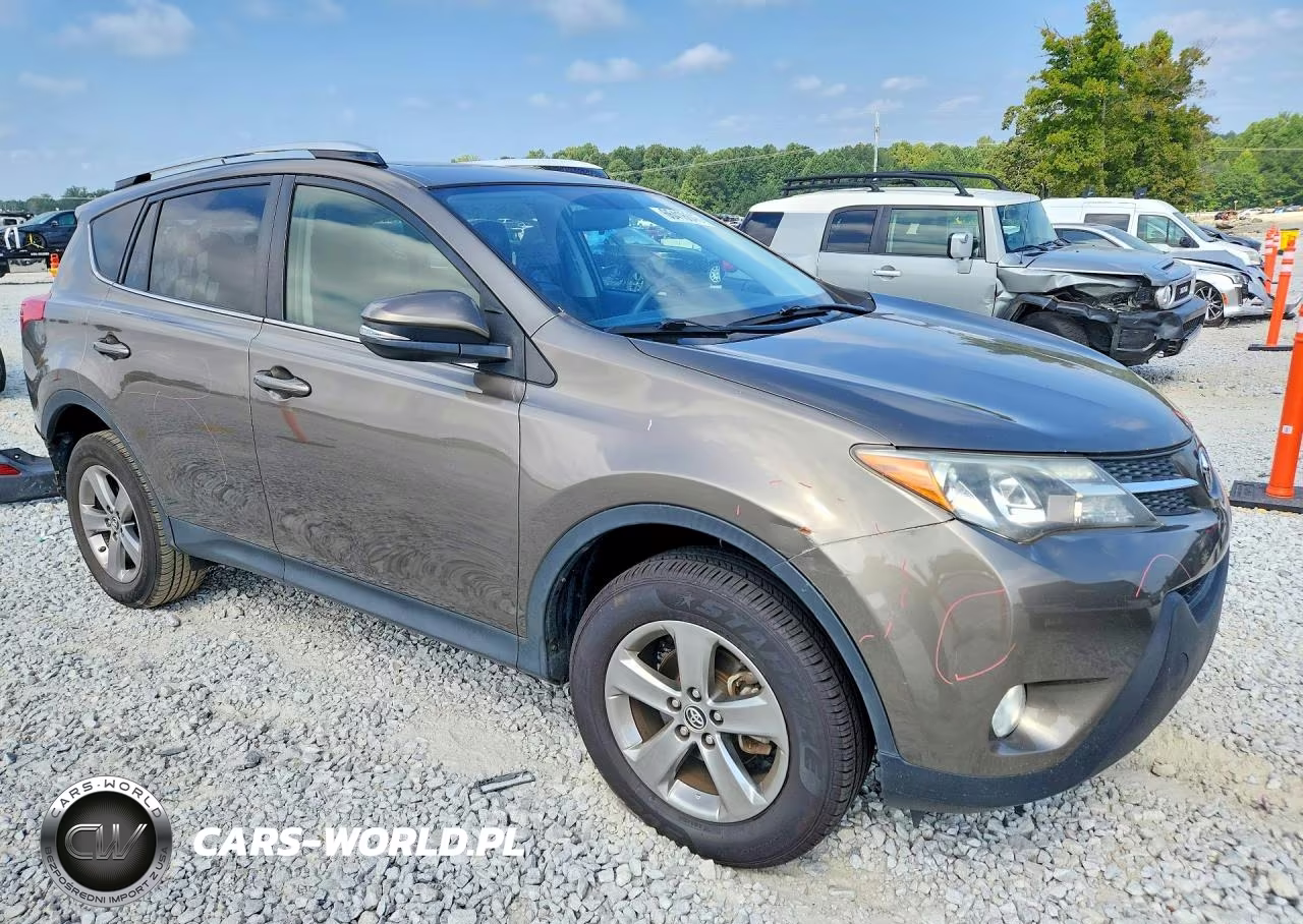2015 Toyota Rav4 Xle VIN:JTMWFREV1FD072201 - 4