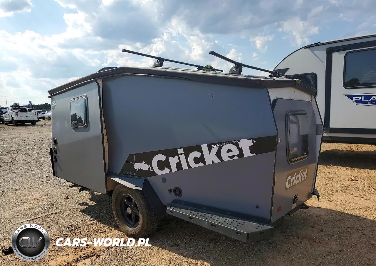 2019 Taxa Cricket Camper VIN:4T9AC1513KH049161 - 3