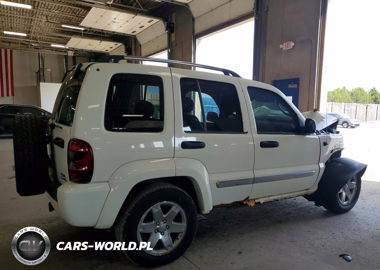 2005 Jeep Liberty Limited VIN:1J4GL58K35W626262 - 3