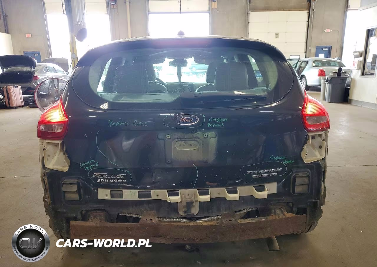 2015 Ford Focus Titanium VIN:1FADP3N22FL294071 - 6
