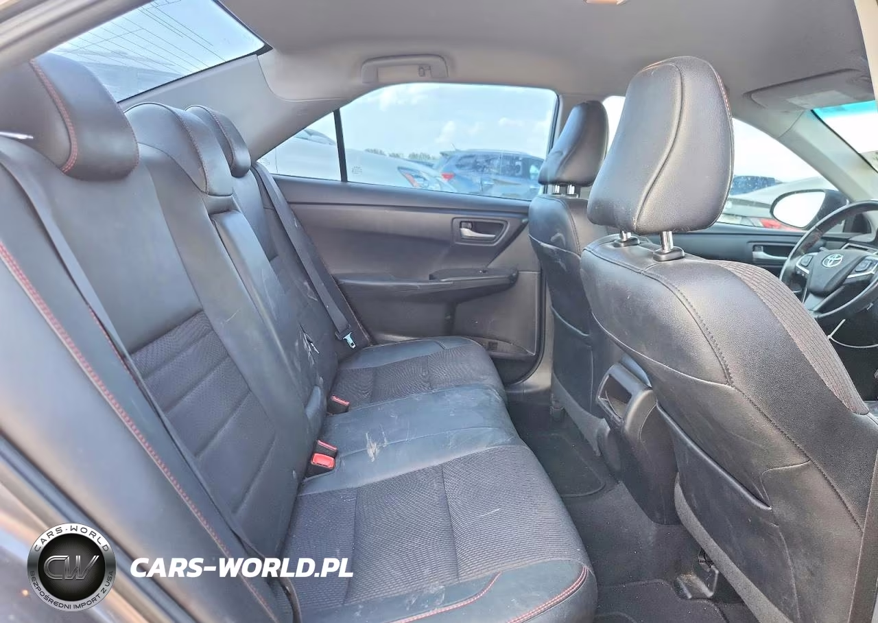 2017 Toyota Camry Se VIN:4T1BF1FK5HU752878 - 10