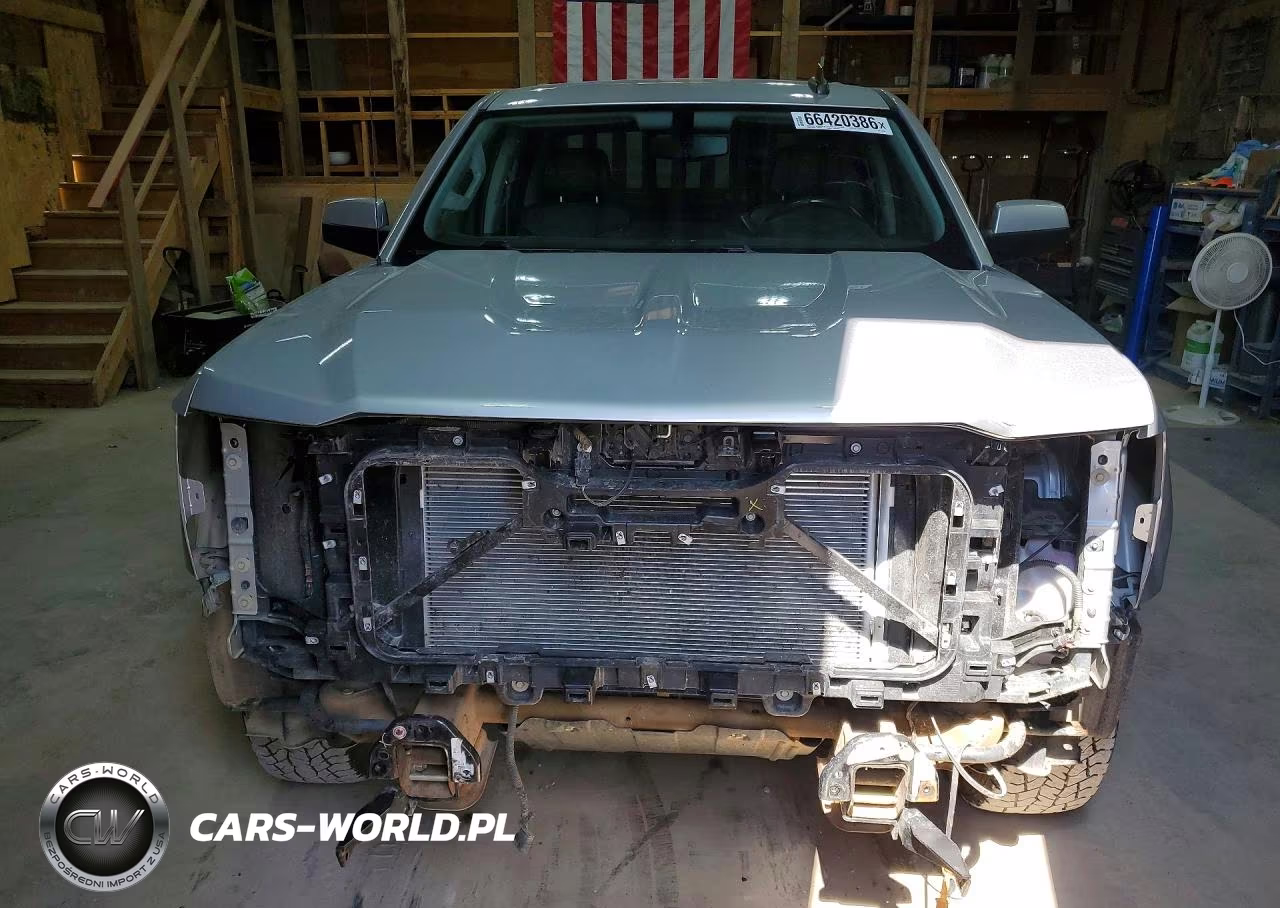 2018 Chevrolet Silverado K1500 Lt VIN:3GCUKREC2JG523942 - 5
