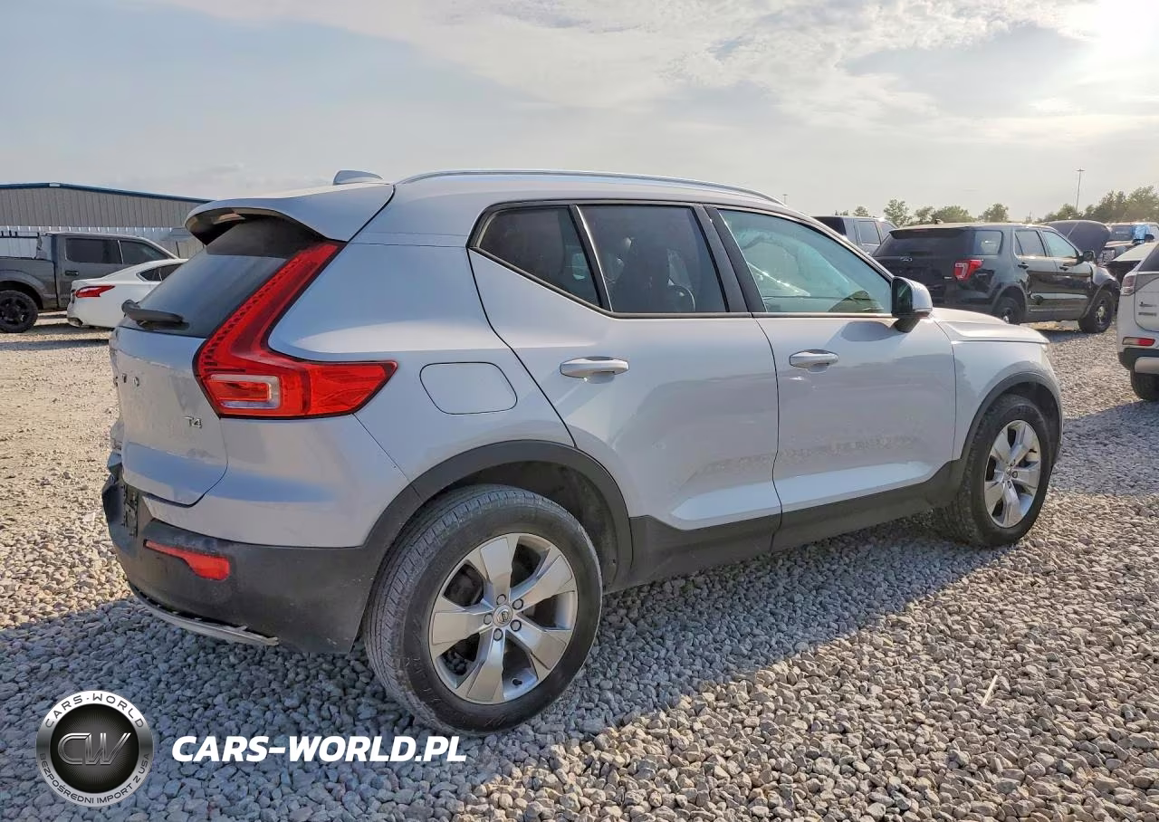 2022 Volvo Xc40 T4 Momentum VIN:YV4AC2HK1N2725645 - 3