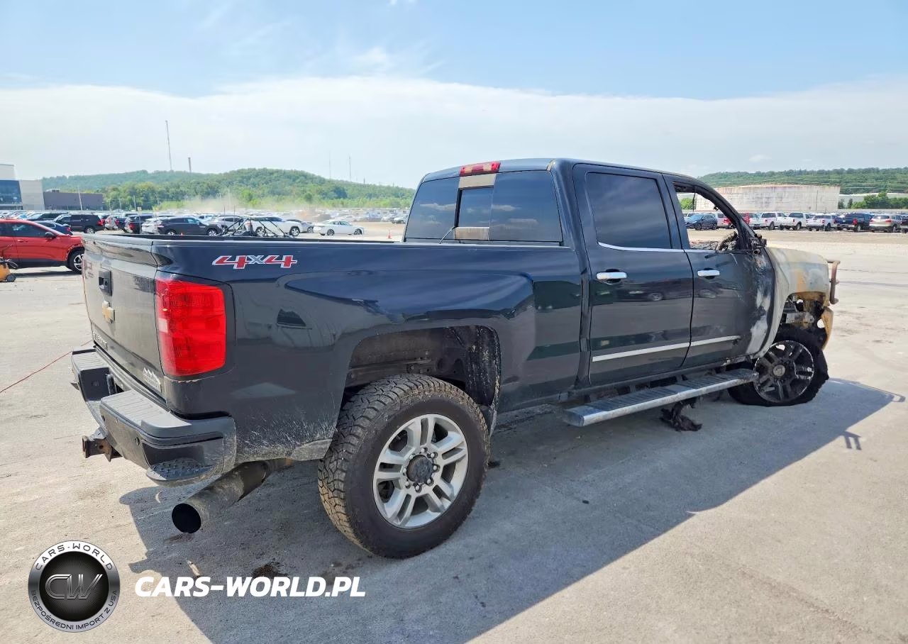 2016 Chevrolet Silverado K2500 High Country VIN:1GC1KXE8XGF234790 - 3