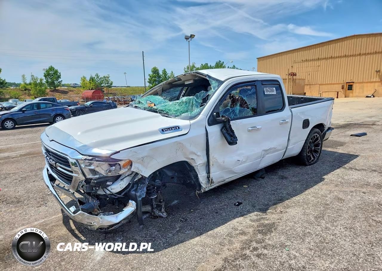 2019 Ram 1500 Big Horn-Lone Star VIN:1C6RREBG1KN684087 - 1