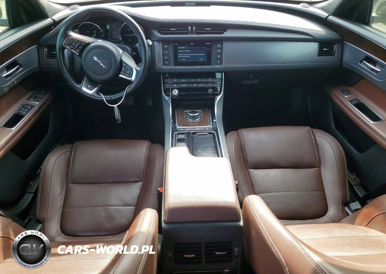 2017 Jaguar Xf R - Sport VIN:SAJBL4BN8HCY43875 - 8