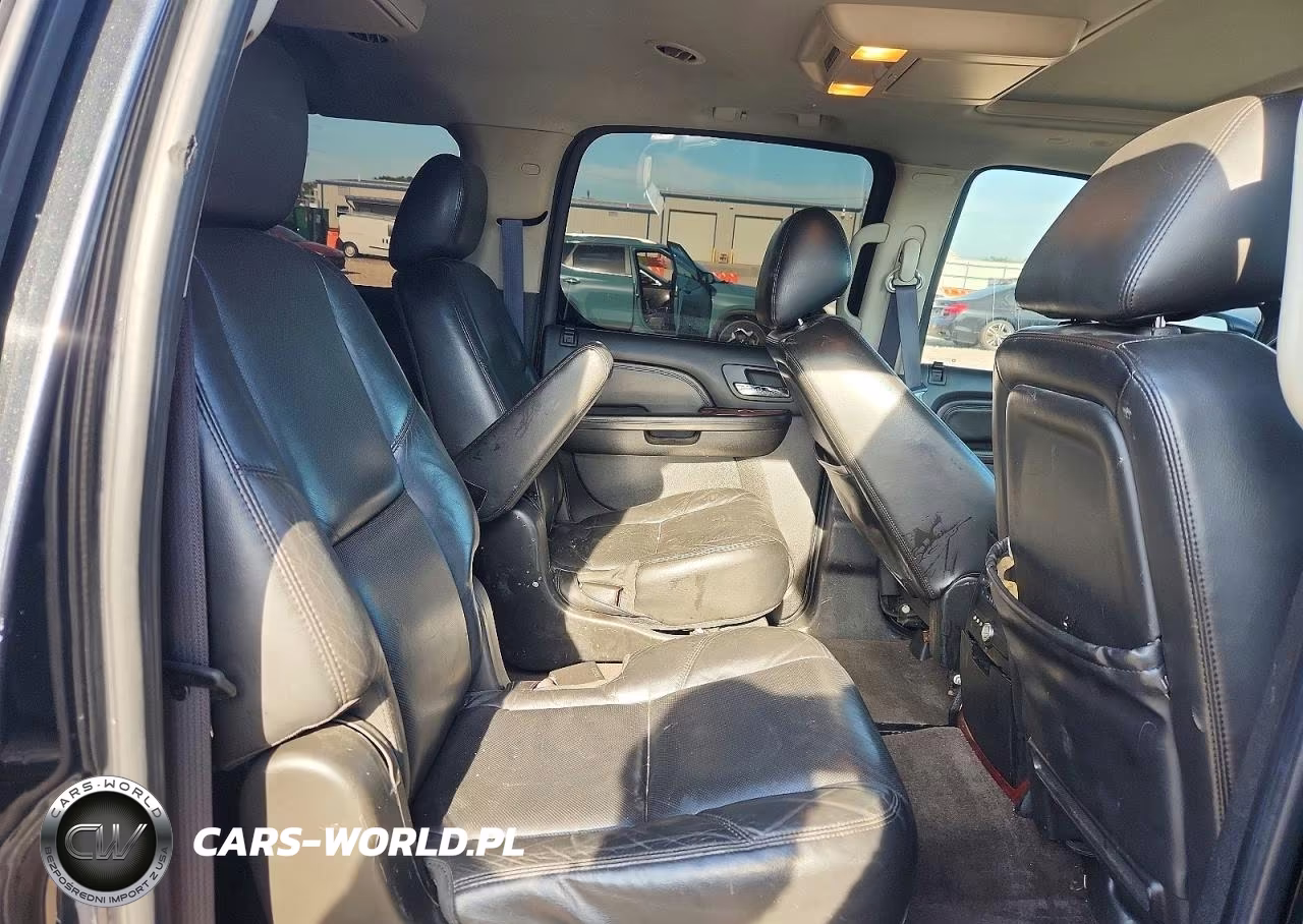 2011 Cadillac Escalade Esv Luxury VIN:1GYS4HEF8BR146292 - 11