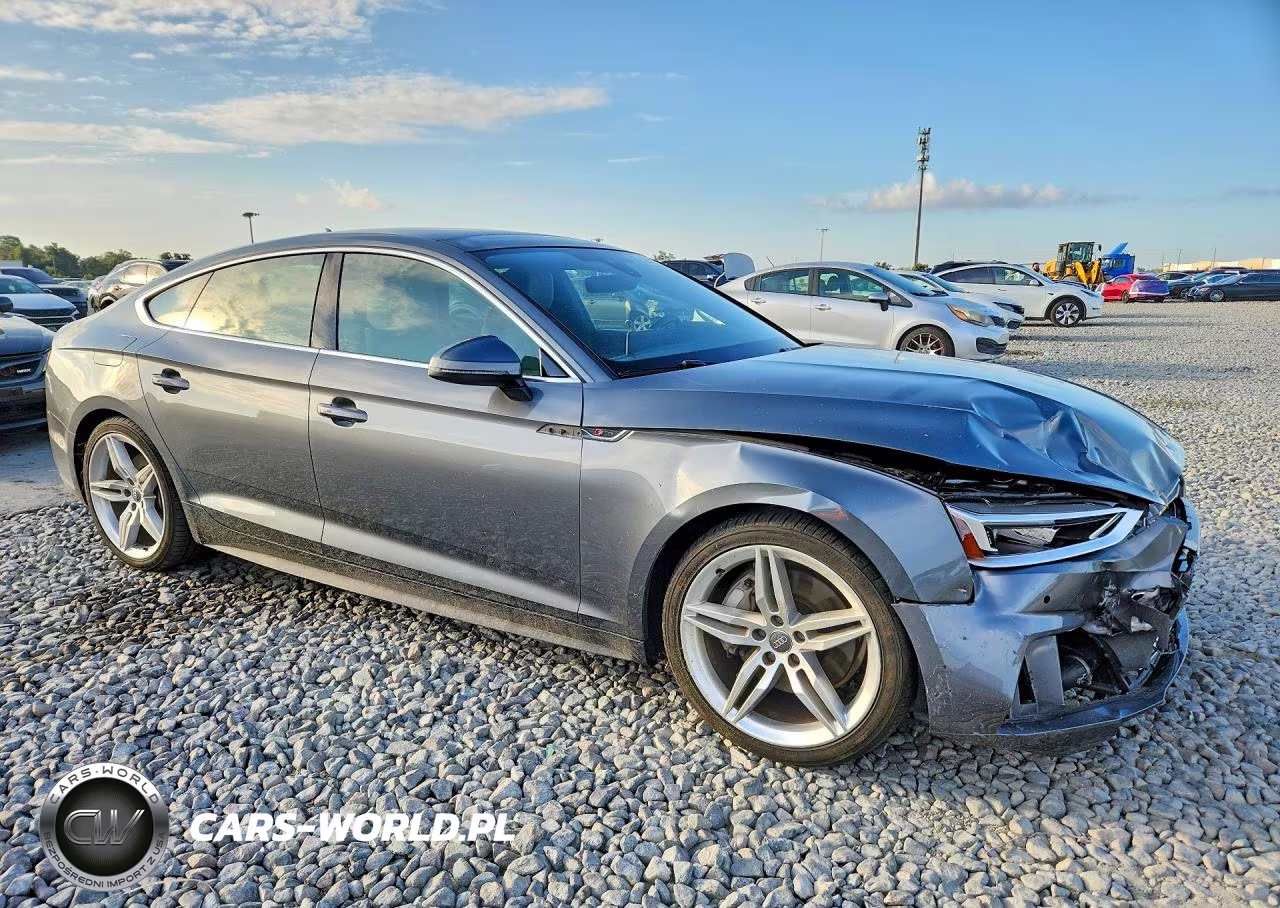 2019 Audi A5 Premium Plus S-Line VIN:WAUENCF54KA069750 - 4