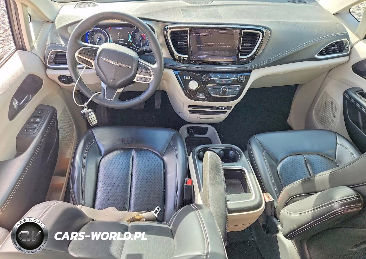 2023 Chrysler Pacifica Touring L VIN:2C4RC1BG9PR517554 - 8