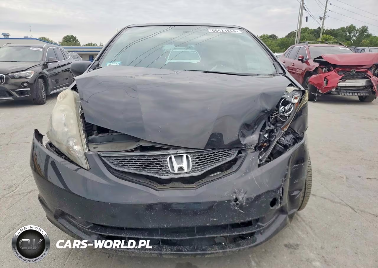 2010 Honda Fit VIN:JHMGE8G29AC018176 - 5