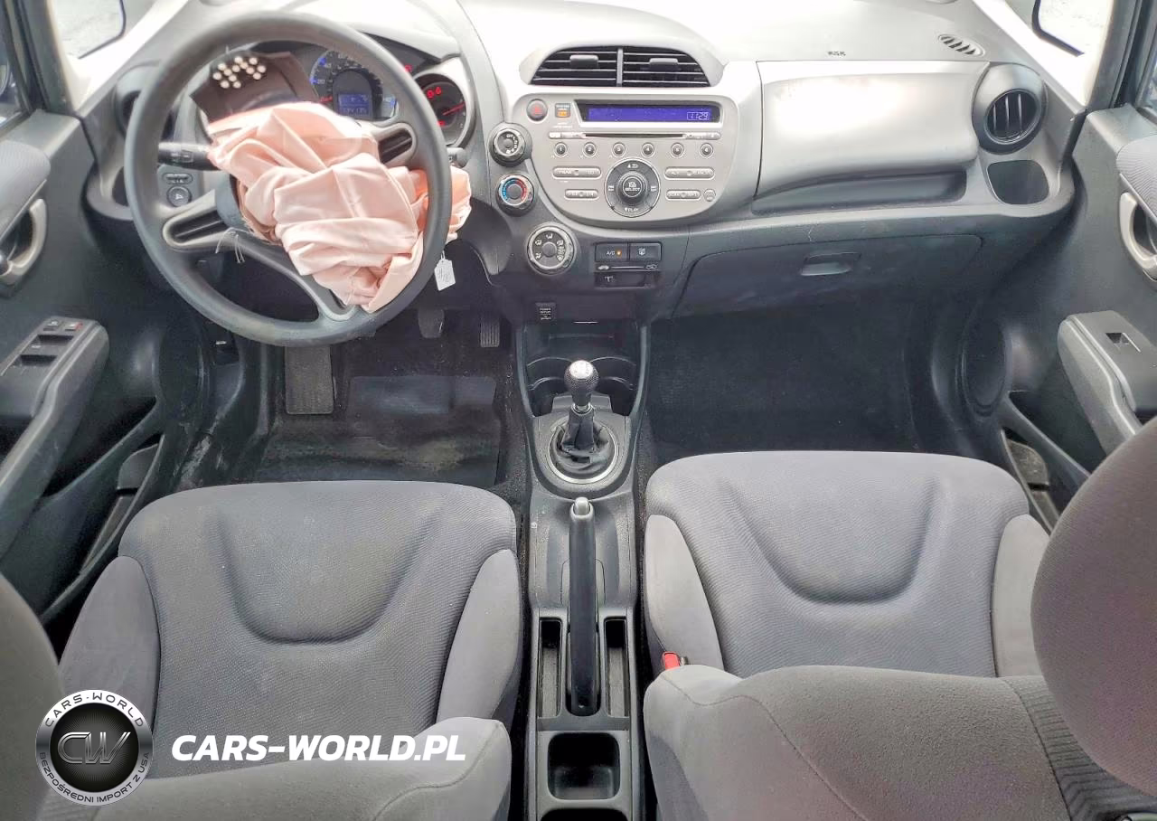 2010 Honda Fit VIN:JHMGE8G29AC018176 - 8