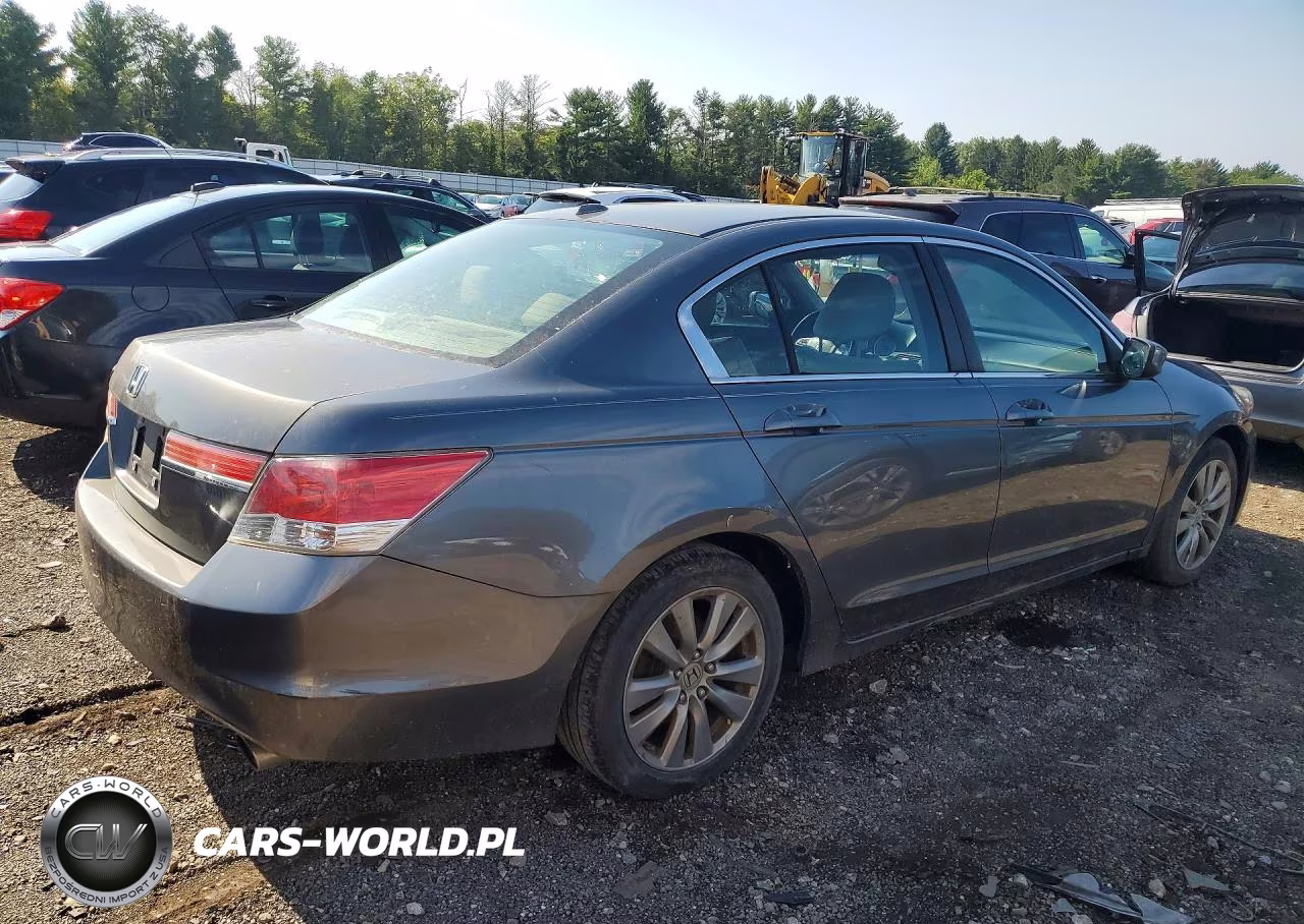 2011 Honda Accord Exl VIN:1HGCP2F86BA098791 - 3