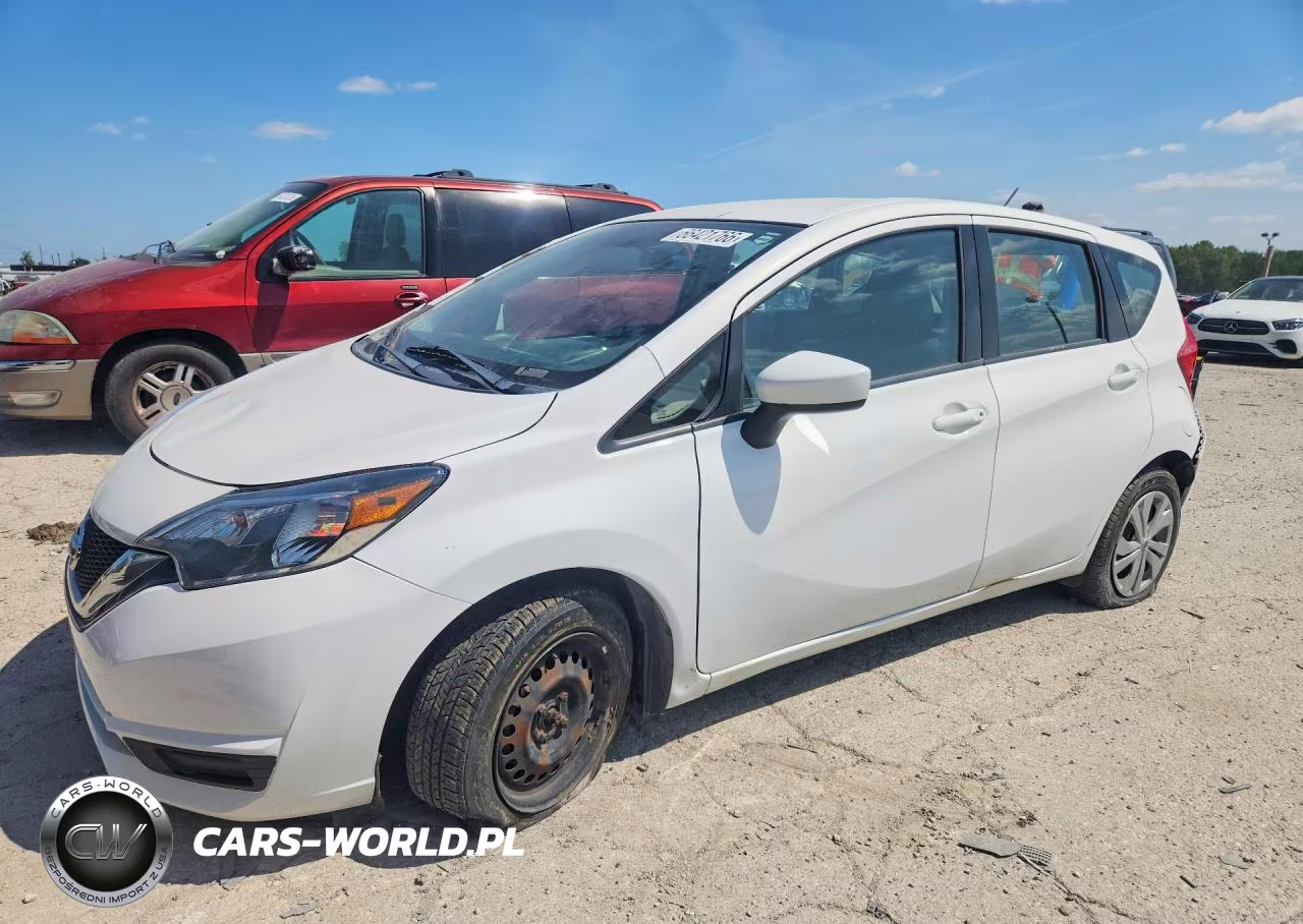 2018 Nissan Versa Note S – zdjęcie 1 z 12