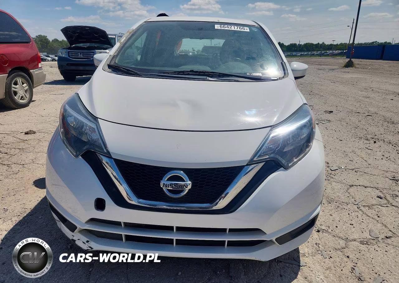 2018 Nissan Versa Note S VIN:3N1CE2CP9JL352374 - 5
