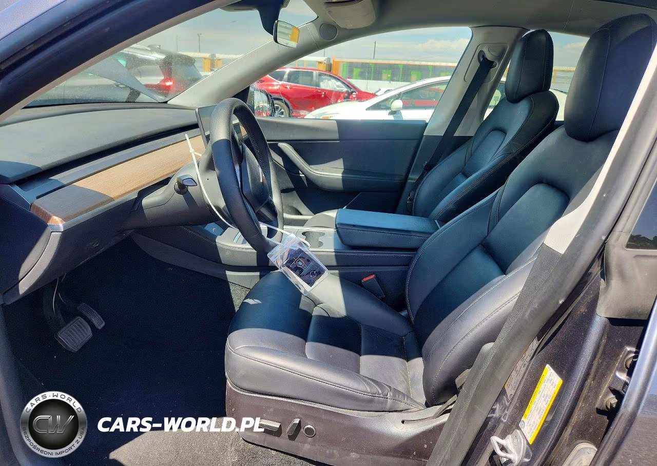 2022 Tesla Model Y VIN:7SAYGDEE7NF512148 - 7