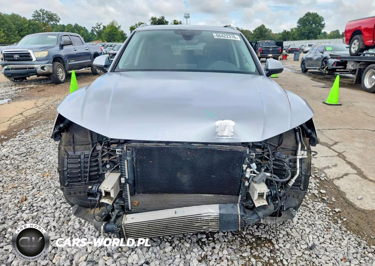 2019 Audi Q5 Premium Plus VIN:WA1BNAFY0K2041369 - 5