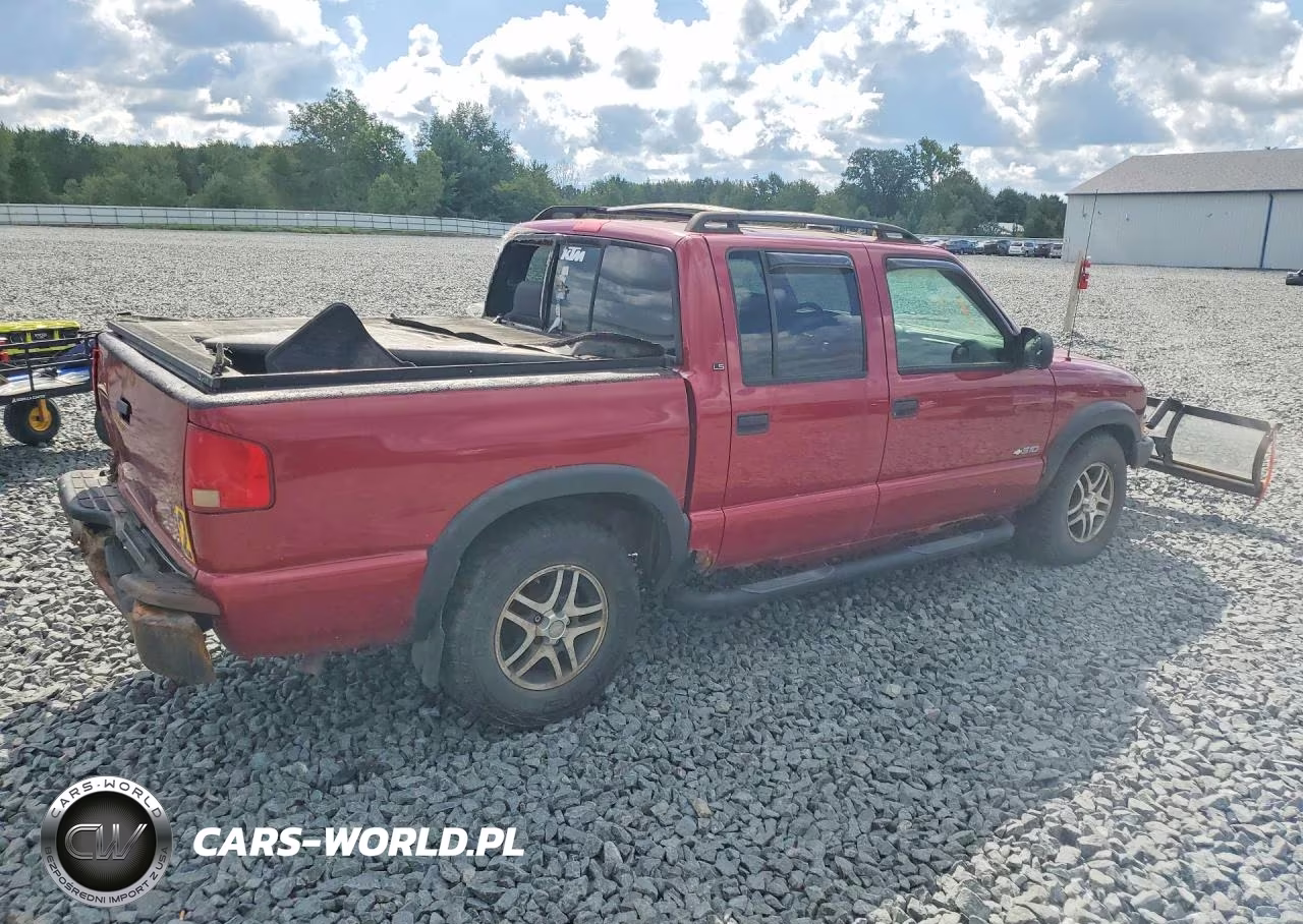 2004 Chevrolet S Truck S10 VIN:1GCDT13XX4K105386 - 3