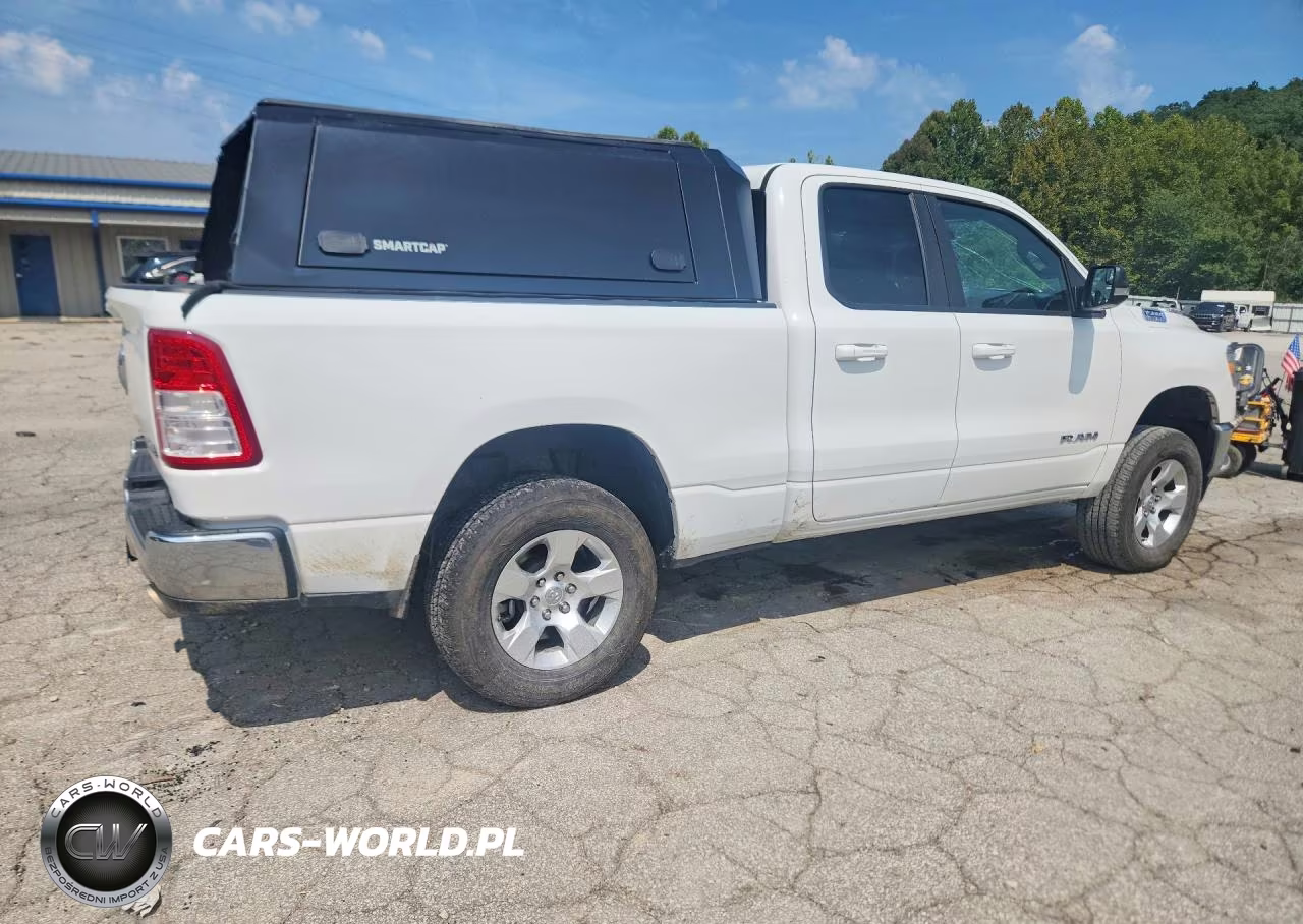 2021 Ram 1500 Big Horn-Lone Star VIN:1C6SRFBT8MN742753 - 3