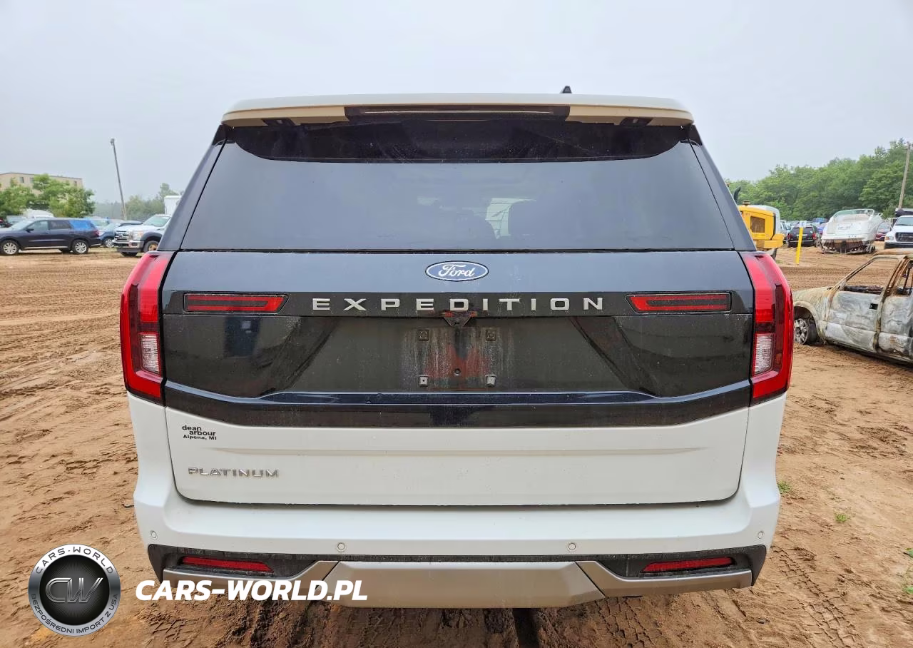 2025 Ford Expedition Platinum VIN:1FMJU1M86SEA33939 - 6