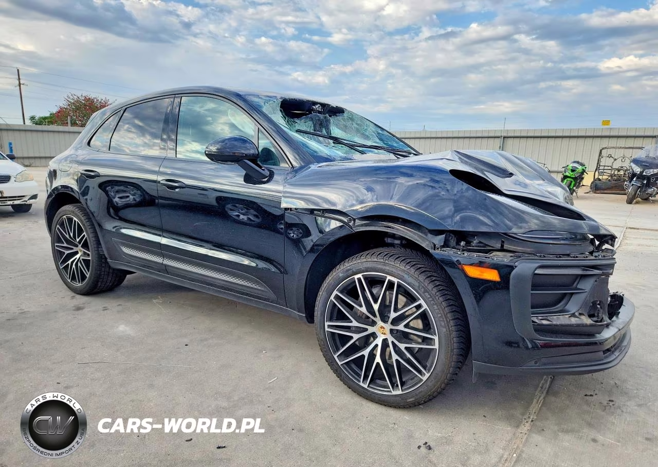 2022 Porsche Macan VIN:WP1AA2A57NLB08837 - 4